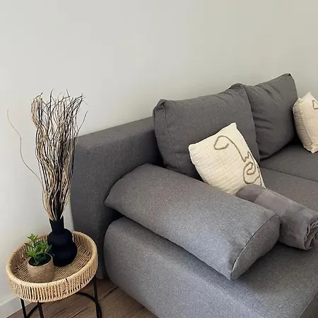 T2 Vue - Entre Aeroport Et Centre-ville Apartament