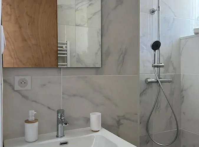 Apartamento T2 Vue - Entre Aeroport Et Centre-ville